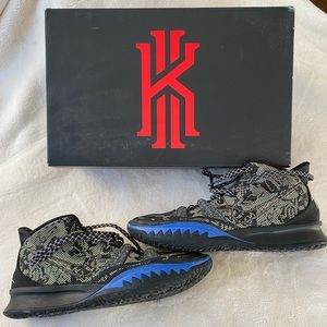 Nike Kyrie 7 Basketball Shoes